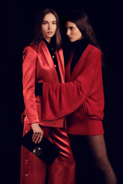 Look 60